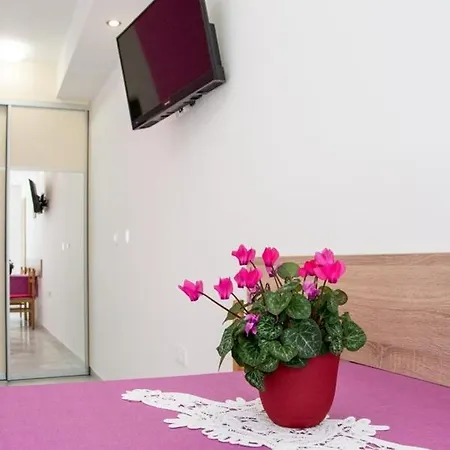 Valentic 1304 Affittacamere Pag Town