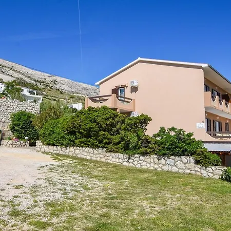 Valentic 1304 Guest house 3*